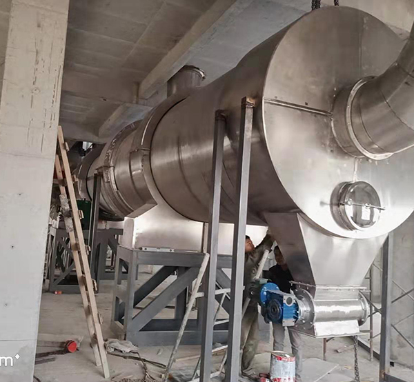 湖北回轉(zhuǎn)窯滾筒干燥機(jī)